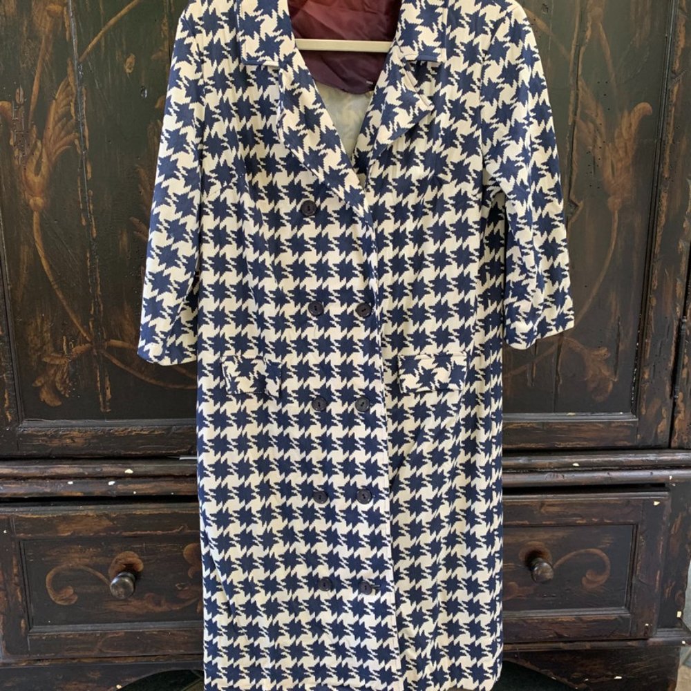 Vintage Blue and White Houndstooth Jacket